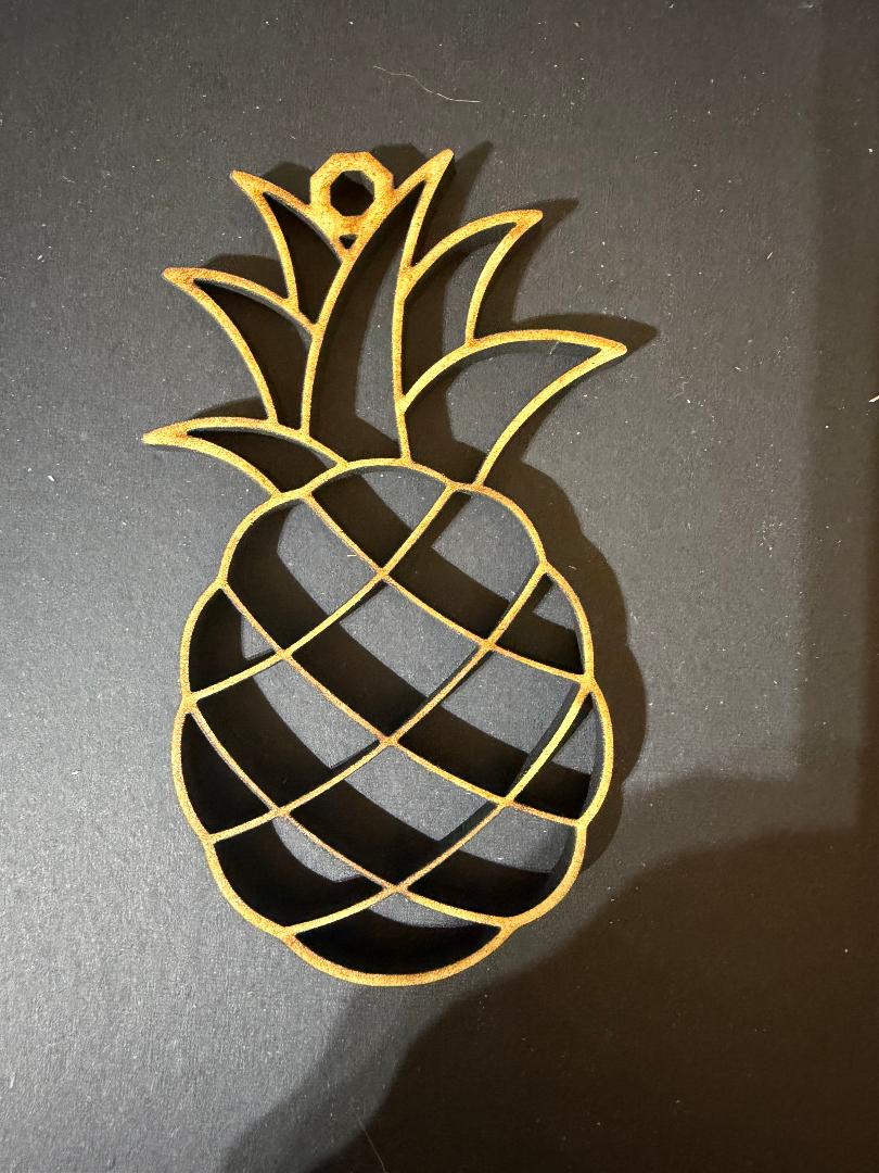Single Pineapple